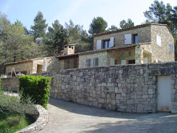 Photo N3: Casa ferias Peypin-d-Aigues Pertuis Vaucluse (84) FRANCE 84-5852-1
