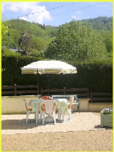 Photo N2: Casa ferias Salvanhac Vic-Sur-Cere Cantal (15) FRANCE 15-4731-1